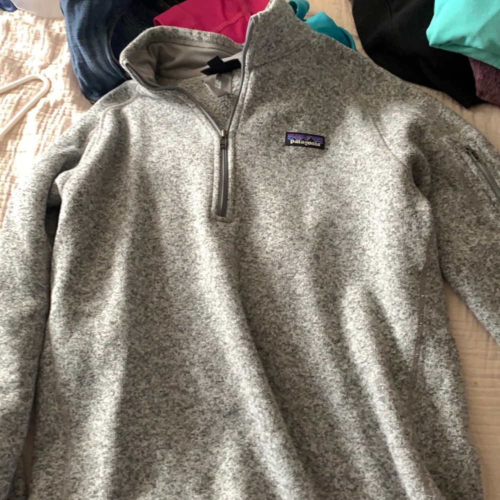 Brand new Patagonia 1/4 zip